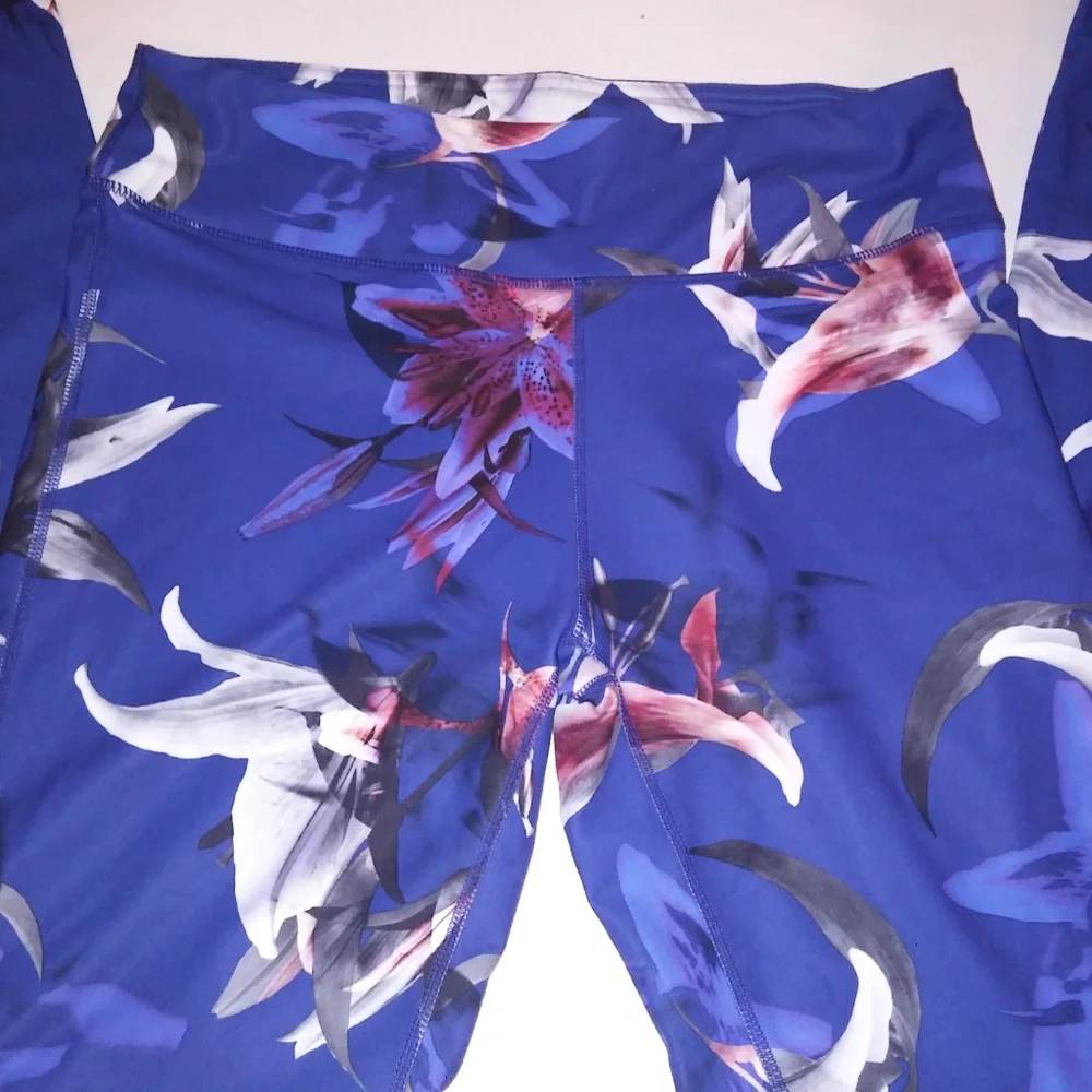 Fabletics Leggings - Picture 4 of 7